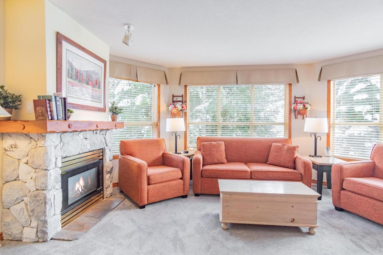 The Best Ski In Ski Out Two Bedroom Condo At Aspens Whistler Exterior foto
