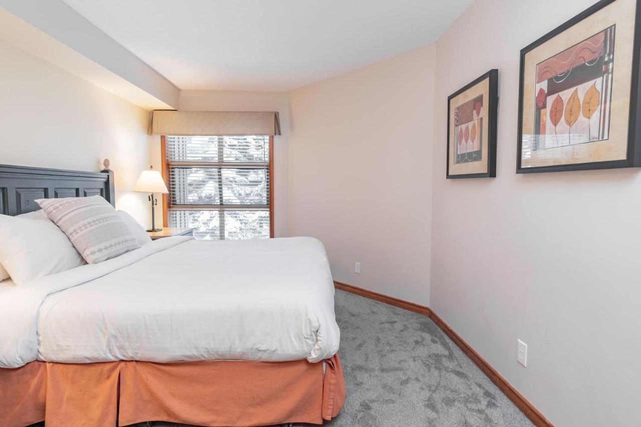 The Best Ski In Ski Out Two Bedroom Condo At Aspens Whistler Exterior foto