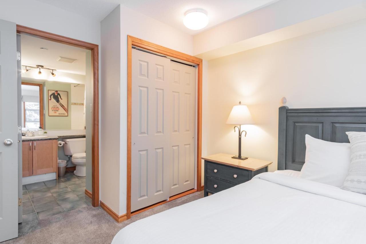 The Best Ski In Ski Out Two Bedroom Condo At Aspens Whistler Exterior foto